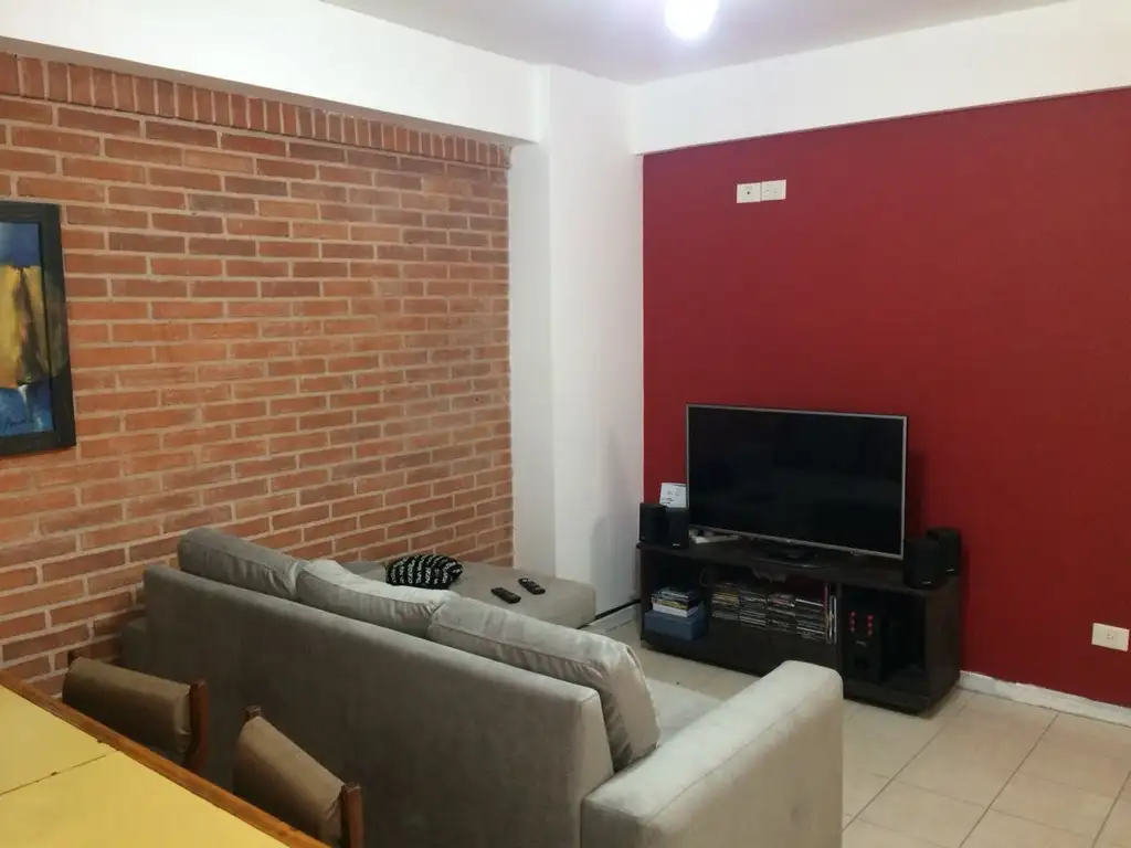 Hermoso departamento de 2 ambientes en PB y al frente