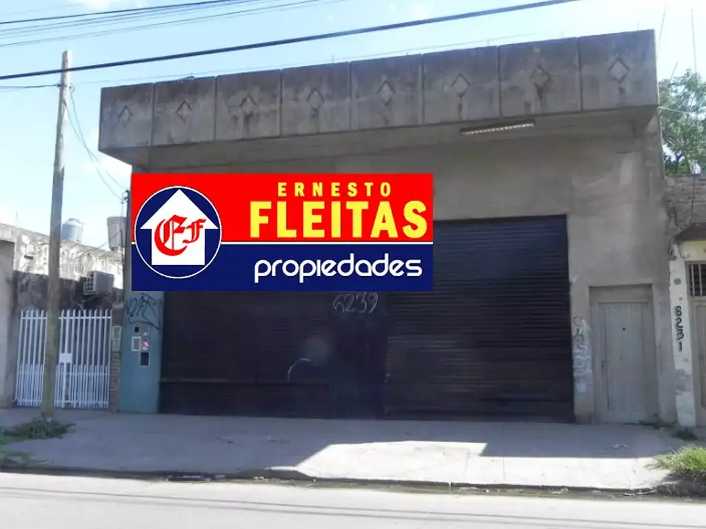 Venta de Excelente Local Comercial de 100 m² con Lote Propio