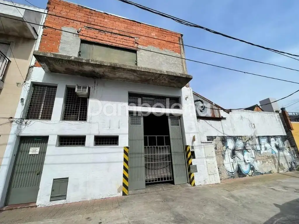 Depósito Galpón  en Venta en Caseros, Tres de Febrero, G.B.A. Zona Oeste