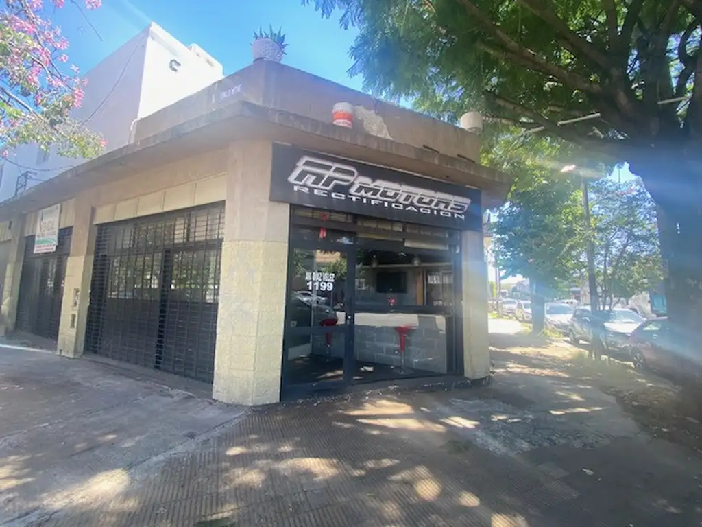 Venta en Block, Local en esquina, Galpon, Depto 2 Ambientes y 2 Casas