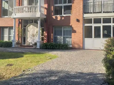 Casa en Venta en La Tradicion - 5 ambientes