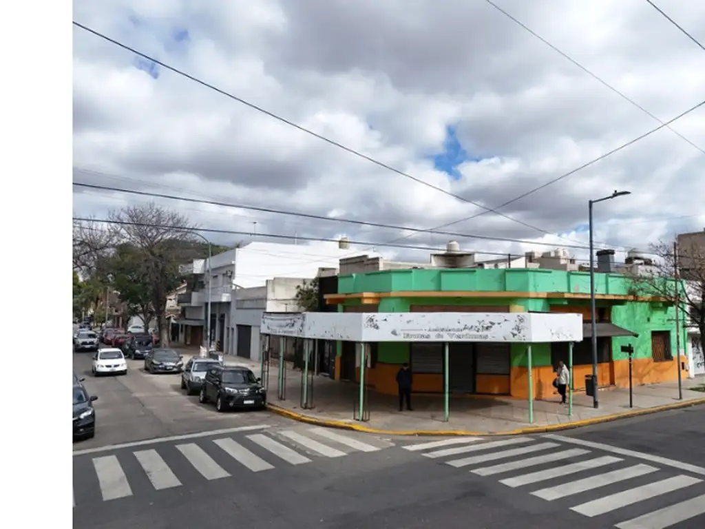 Venta Lote Vivienda en Esquina con Anteproyecto