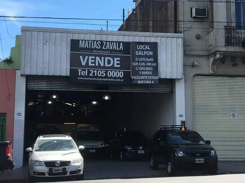 Galpón o Local s/ Av La Plata - zona comercial - Boedo