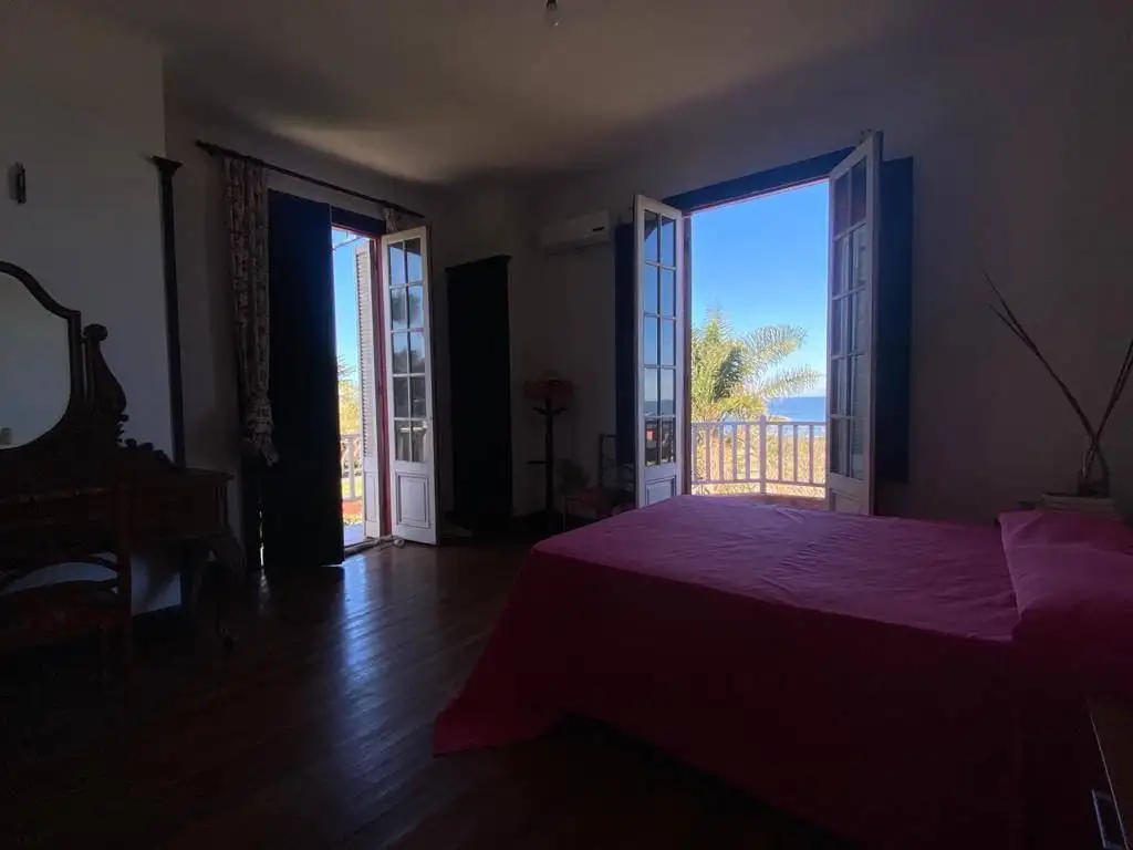 Casa en venta de 5 dormitorios en Playa Verde