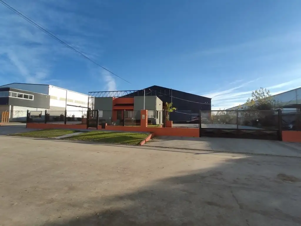 Galpon Industrial de 2.600 m2