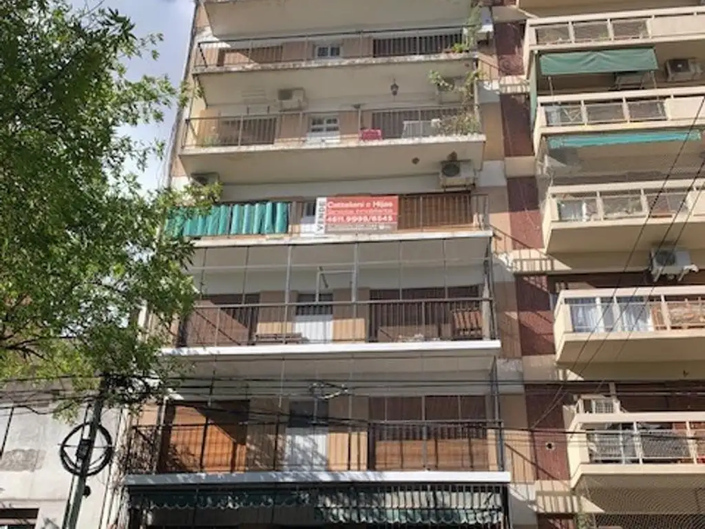 Venta de departamento 2 ambientes en Parque Centenario