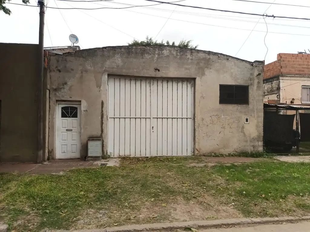 Galpón con vivienda