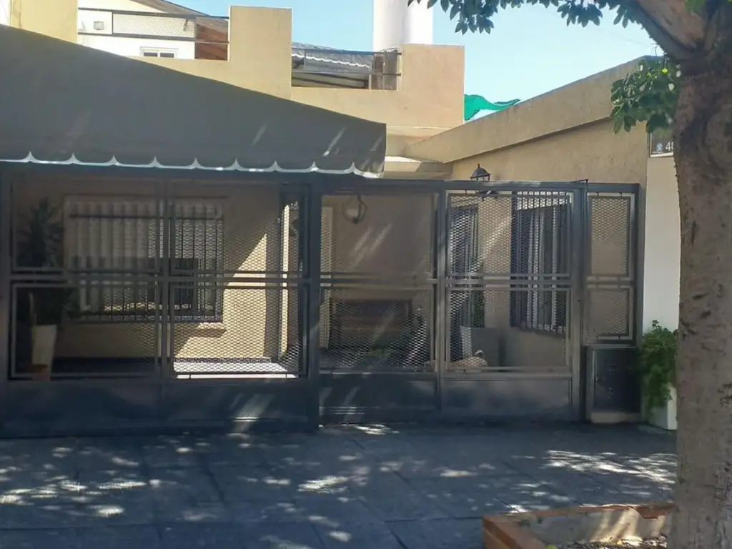 Venta Casa en Lote propio de 3 ambientes, escucho ofertas!