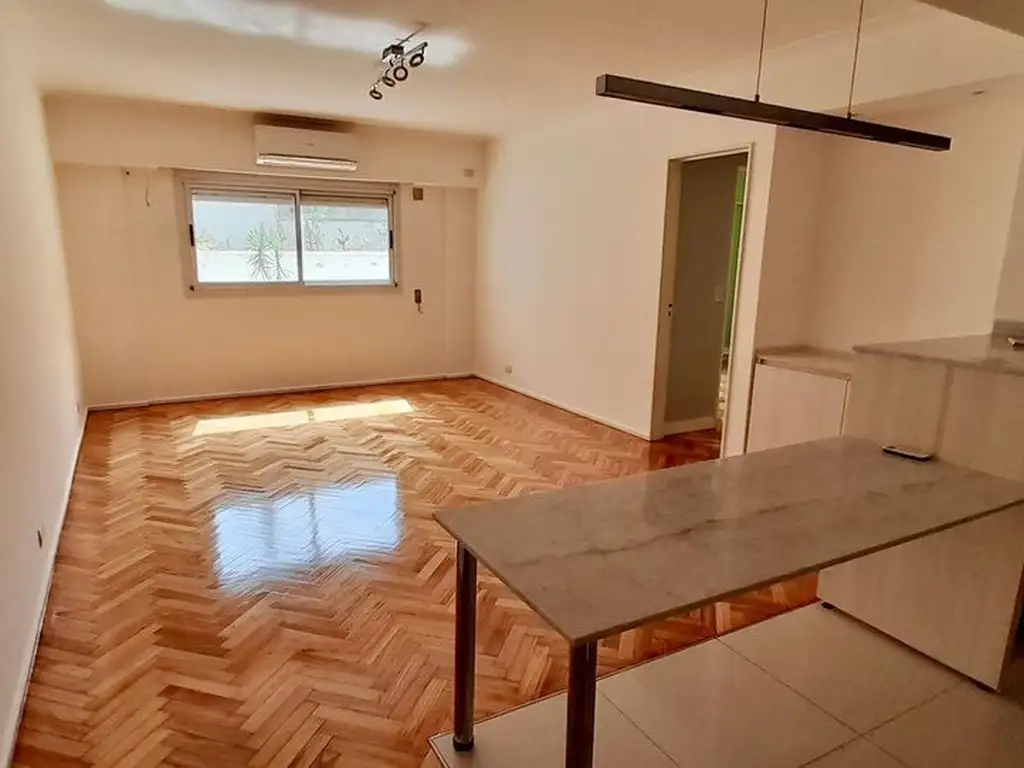 VENTA DEPARTAMENTO 3 AMBIENTES SEMIPISO ALMAGRO