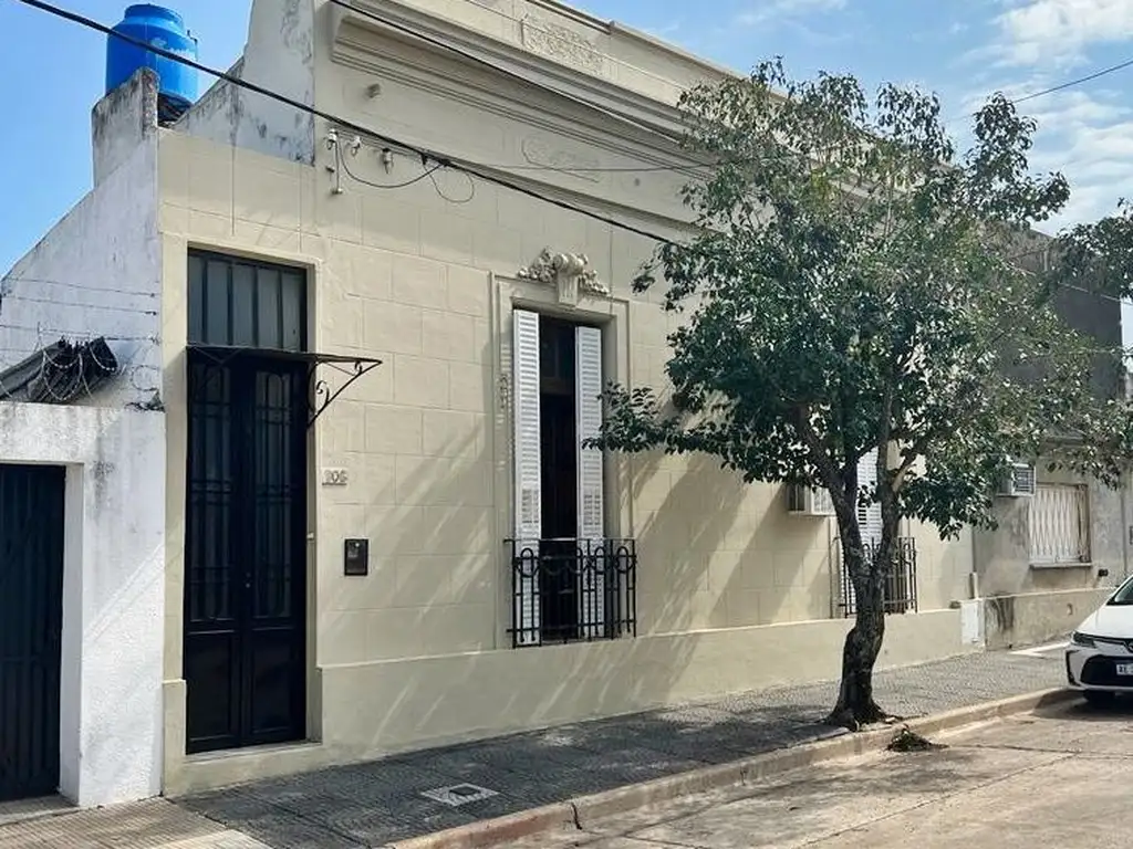 Casa - Venta - Argentina, Concordia - COLON 906