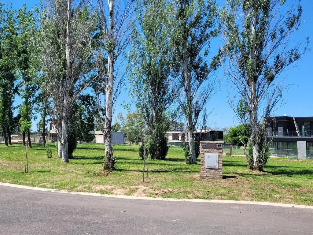 Terreno doble interno en Azzurra Tortugas