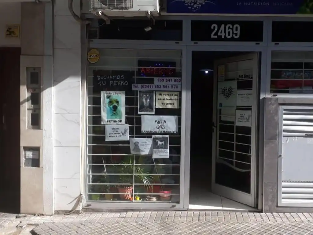 Venta - Local comercial 25 m2 - Pichincha