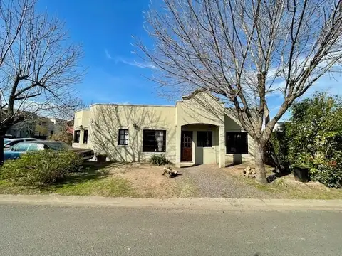 Casa  en Venta en Tigre, G.B.A. Zona Norte, Argentina