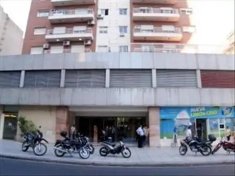 VIGILANCIA, BALCON, MUY LUMINOSO, 2 BAÑOS