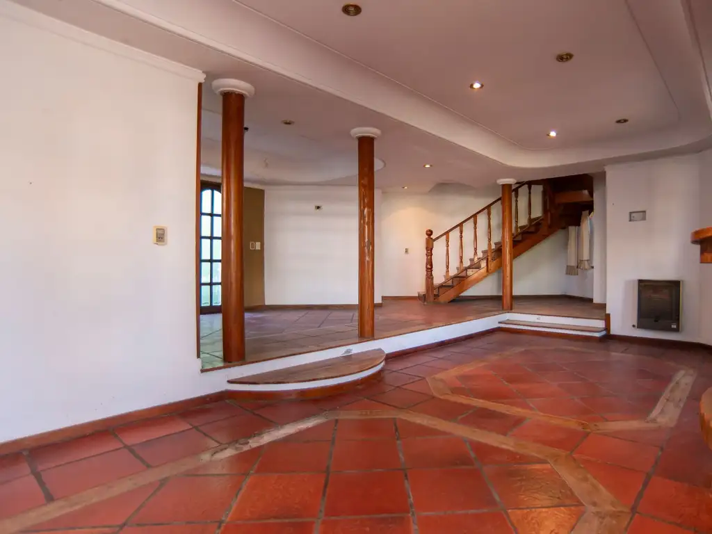 Casa venta en Florencio Varela 5 AMBIENTES