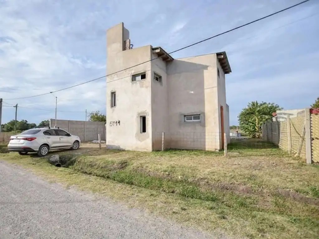 Casa en venta Sicardi 3 dormitorios