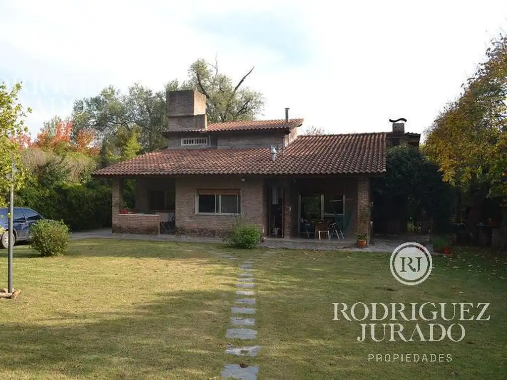 Muy linda casa quinta en alquiler anual en Los Ñanduces, Ingeniero Maschwitz!