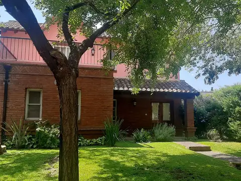 CASA en ALQUILER EN SANTA MARIA DE LOS OLIVOS