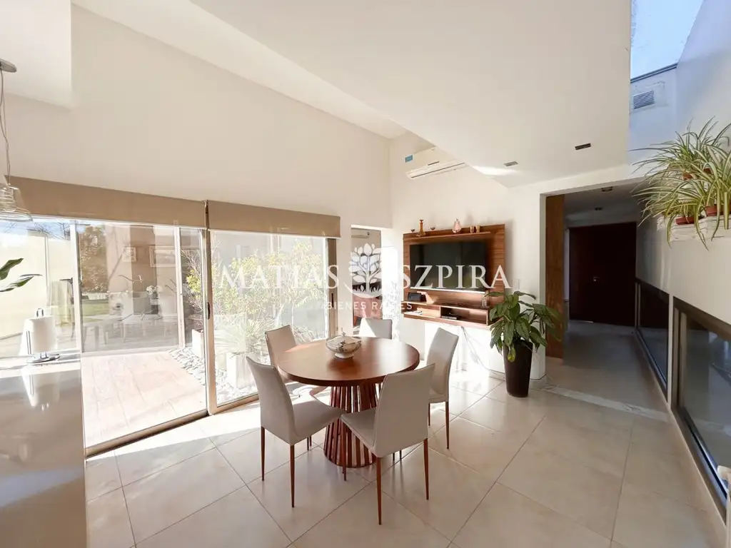 Casa - Venta - Argentina, General Rodríguez - Andres Chazarreta 1130