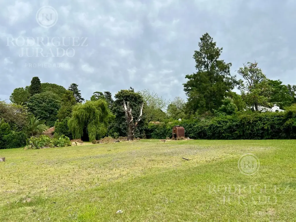 Terreno en  La Bota, Benavidez, Tigre apto desarrollo multifamiliar