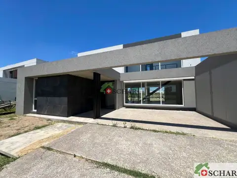 Oportunidad! Casa a Estrenar en Puertos del Lago – Barrio Costas