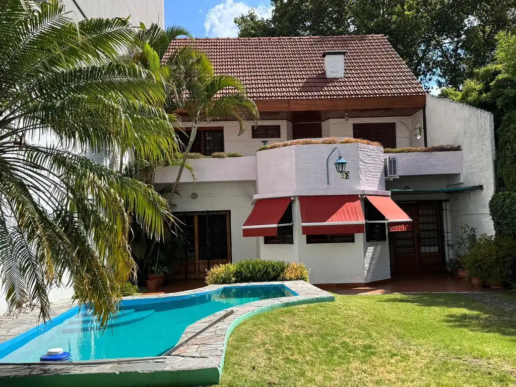 Casa  en Venta en San Martin, G.B.A. Zona Norte, Argentina