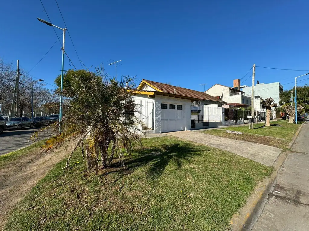 Casa en alquilar en Escobar Centro