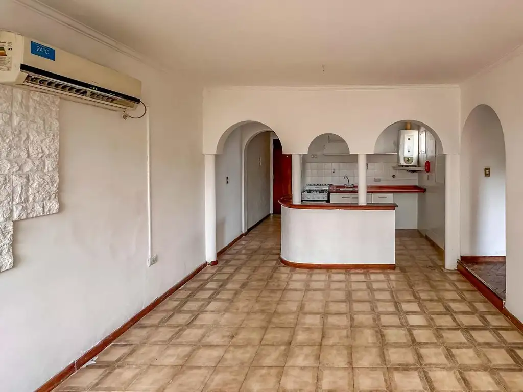 VENTA/PERMUTA - Departamento de 1 dormitorio con terraza y parrillero. Pichincha, Rosario.