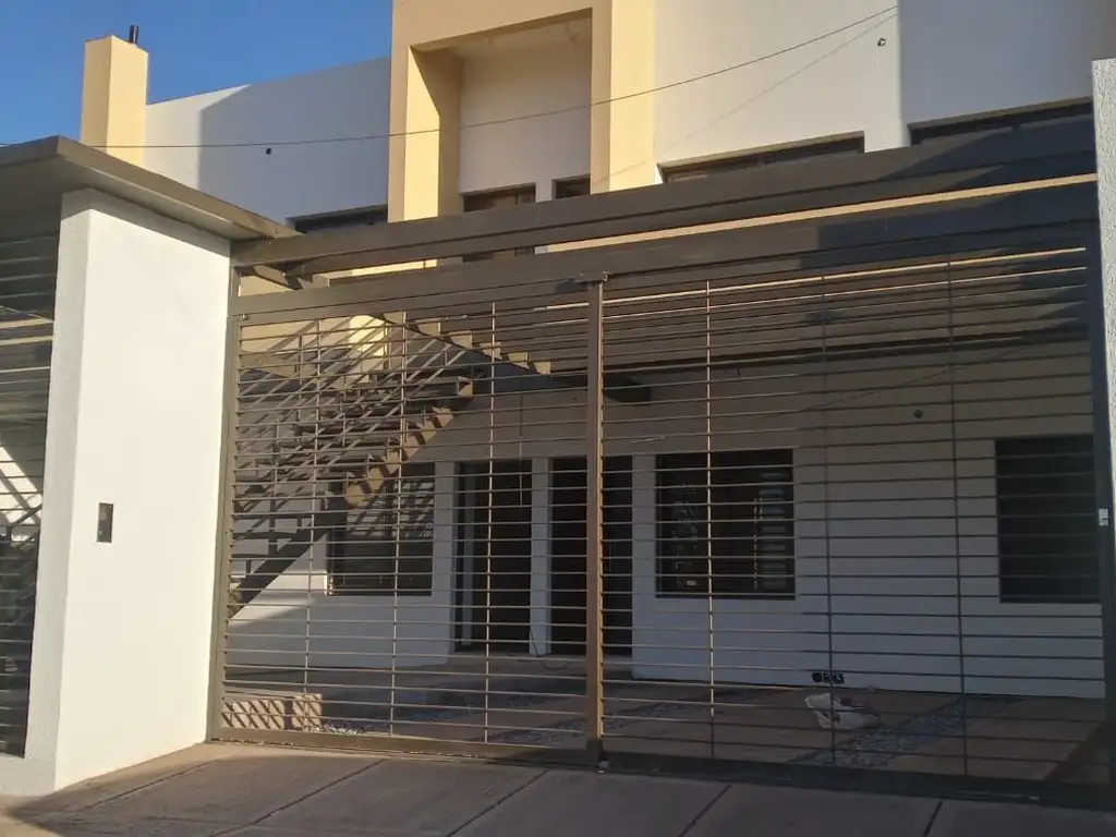 Departamento en venta de 80 m2 en Barrio cerrado Villa Arauca, Maipú