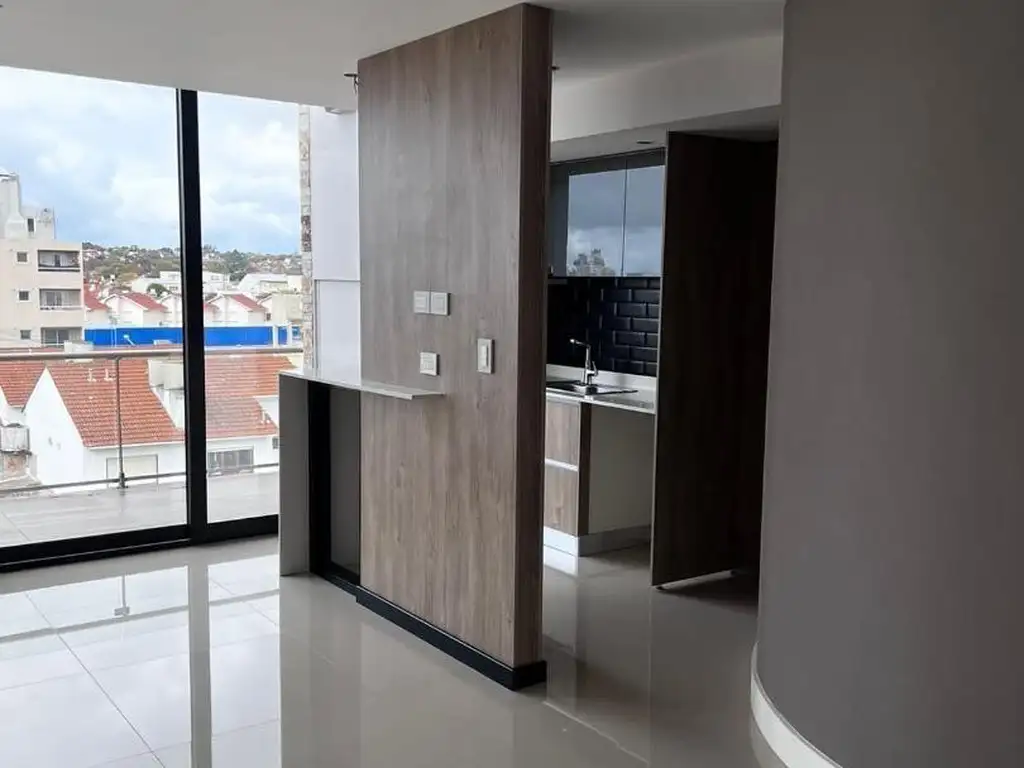 DEPARTAMENTO EN VENTA  LA RIOJA 3728