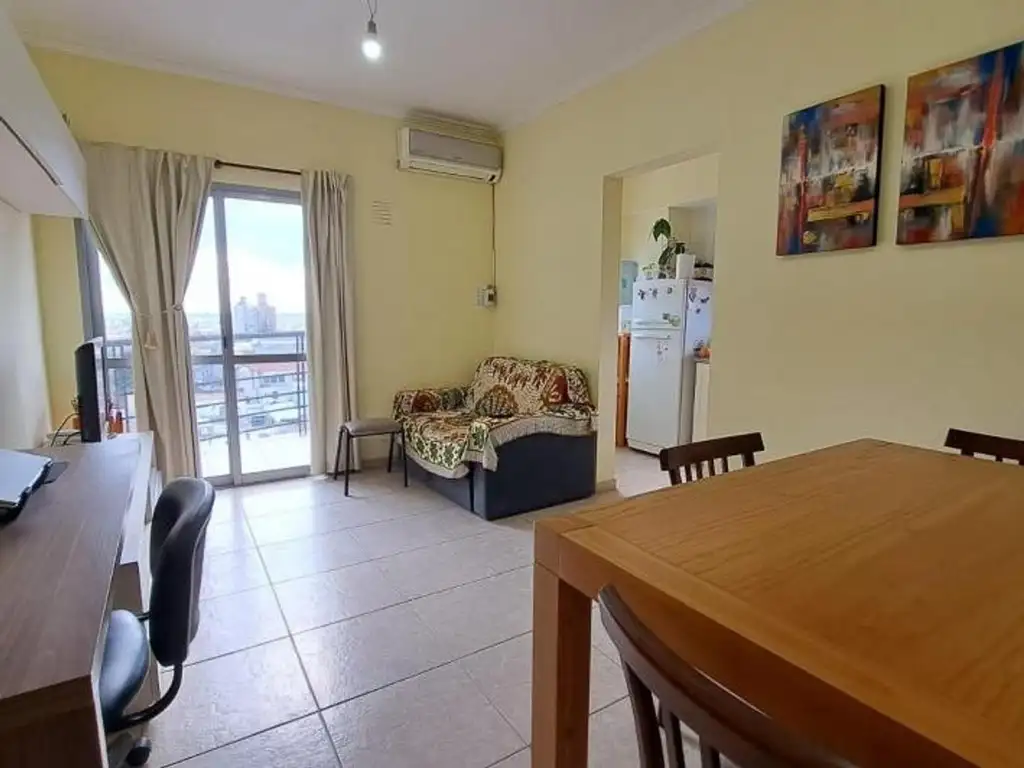 Vendo Departamento 1 dor, excelente ubicación centro Sur