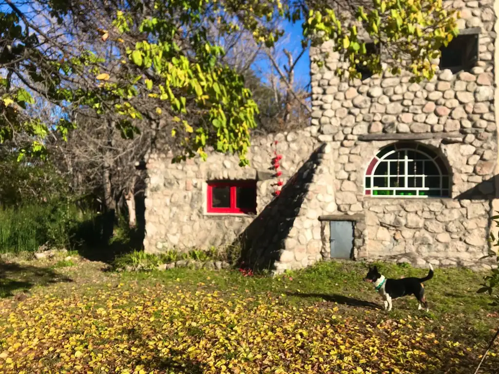 Casa en Venta  con  1 hectarea y media de Terreno en Achiras Arriba,,Traslasierra