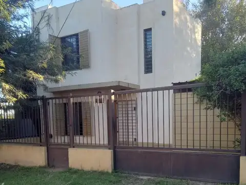 Duplex en Venta , 2 dormitorios Barrio Villa Rivera Indarte