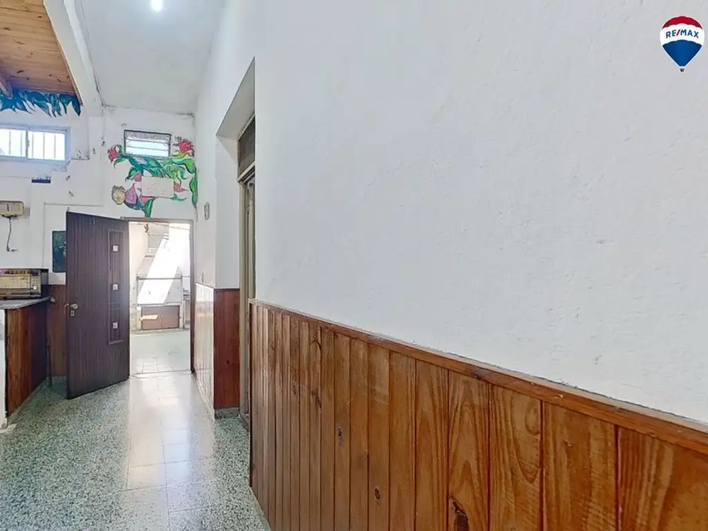 CASA A LA VENTA  4 AMBIENTES AVELLANEDA