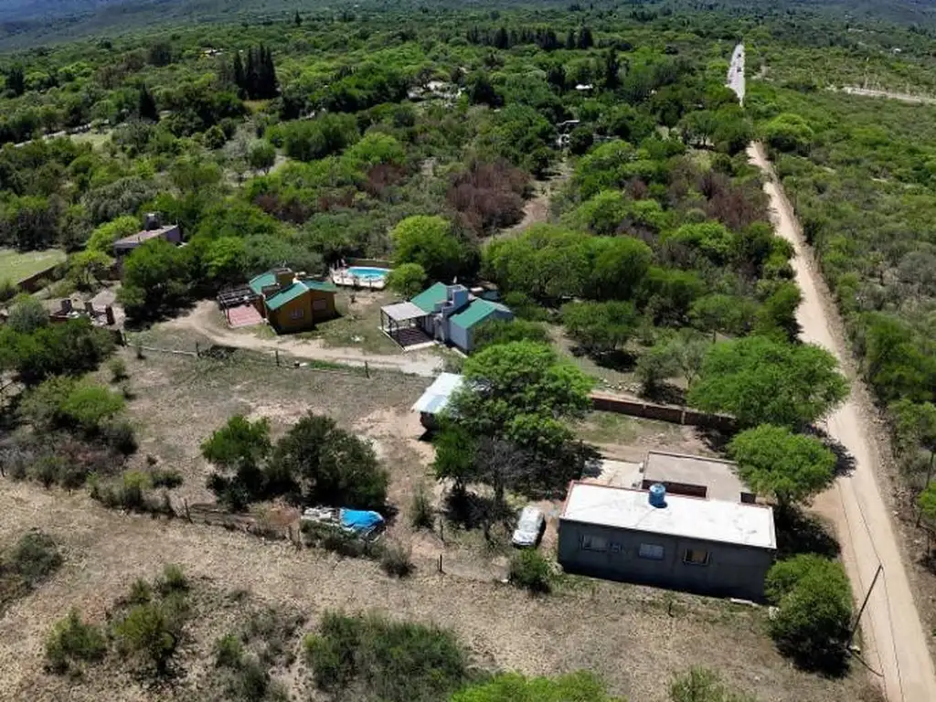 Lote muy amplio 2494 m2 Piedra Blanca abajo