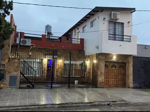 Venta casa de 5 amb