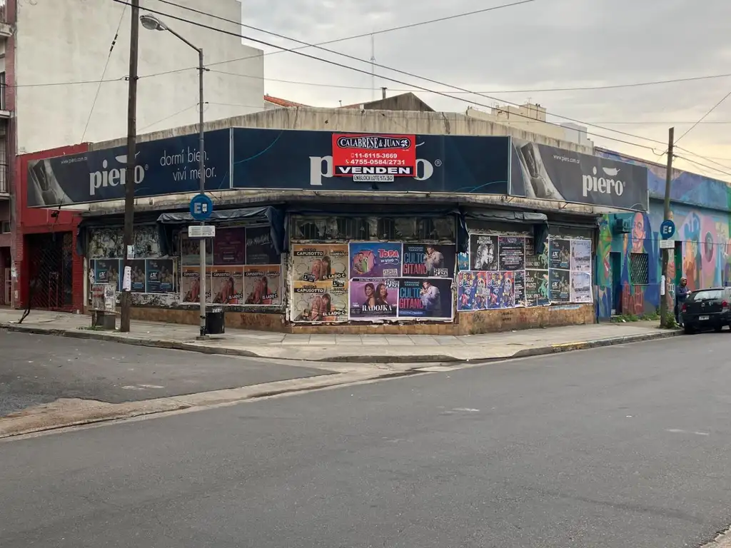 Local comercial en esquina