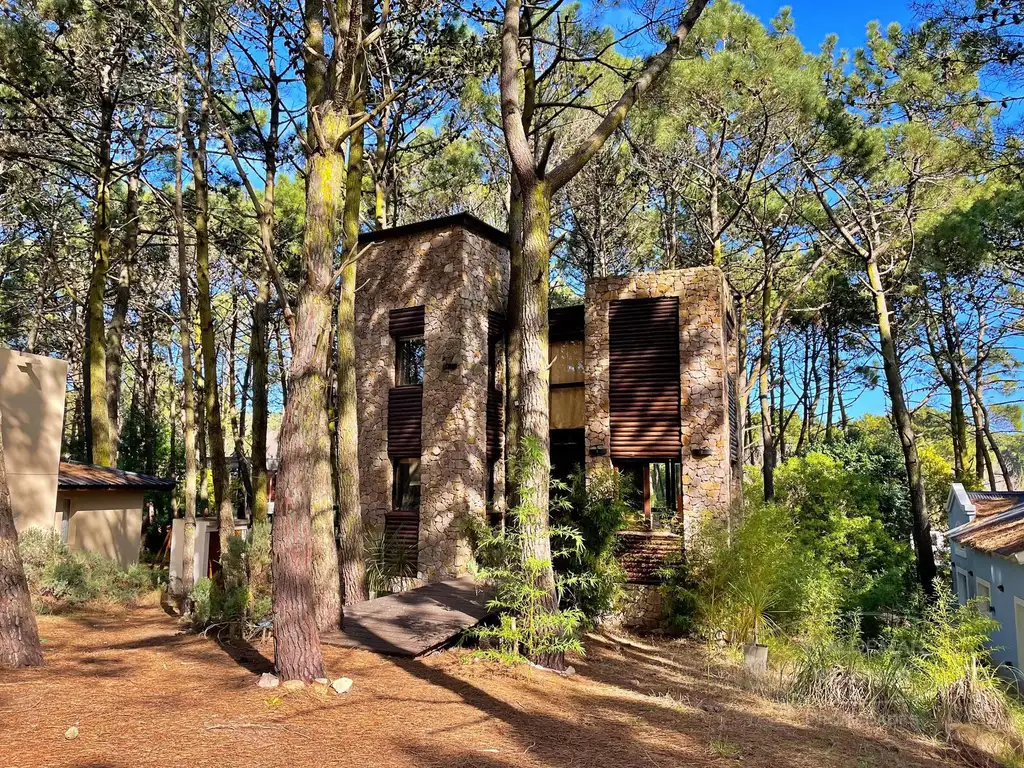 Casa Cabaña en Mar de las Pampas