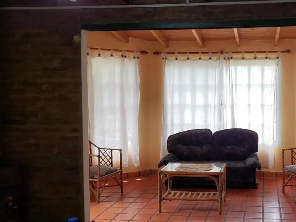 Casa en venta - 1 Dormitorio 1 Baño - Cocheras - 300Mts2 - Fincas de Escobar