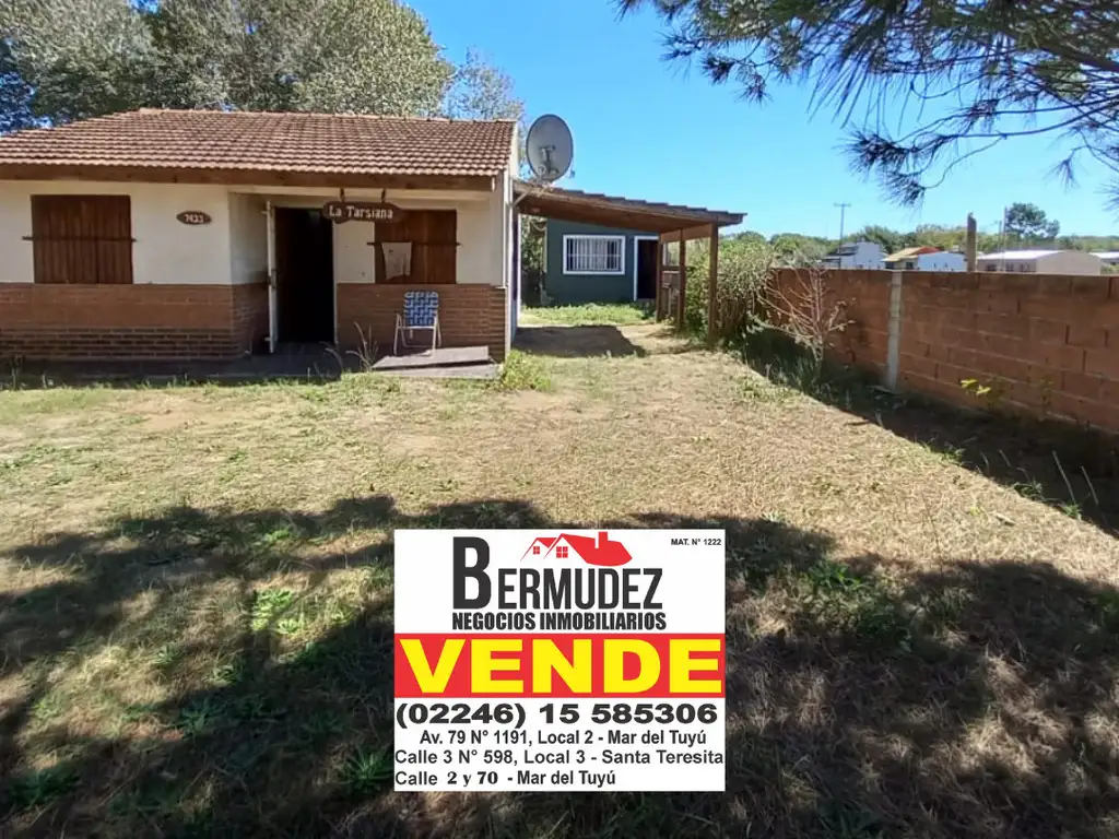 Venta en block de dos propiedades. Calle 9 entre 74 y 75 Mar del tuyu.