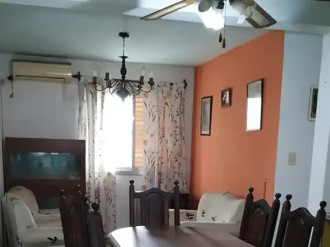 SE VENDE EXCELENTE DEPTO 4 AMB EN EL BARRIO SAN ISIDRO