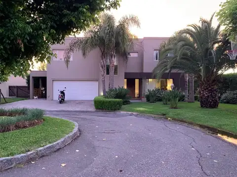 Casa en Venta en Villa Olivos, Escobar, G.B.A. Zona Norte - Foto 0