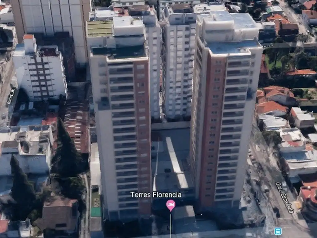 VENTA DE DEPARTAMENTO 2 AMBIENTES EN TORRE FLORENCIA RAMOS MEJIA NORTE! OPORTUNIDAD!