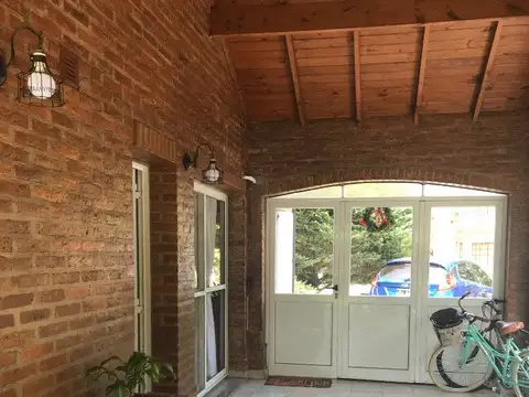 Casa en Venta con cochera