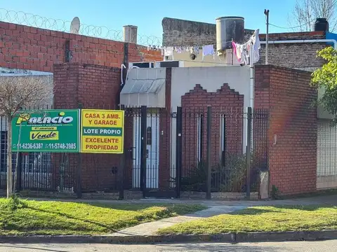 Casa en Venta - 3 ambientes -