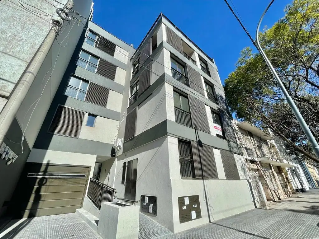 Hermoso Dúplex de 2 Dormitorios | B° Cofico | 2 Baños | A estrenar