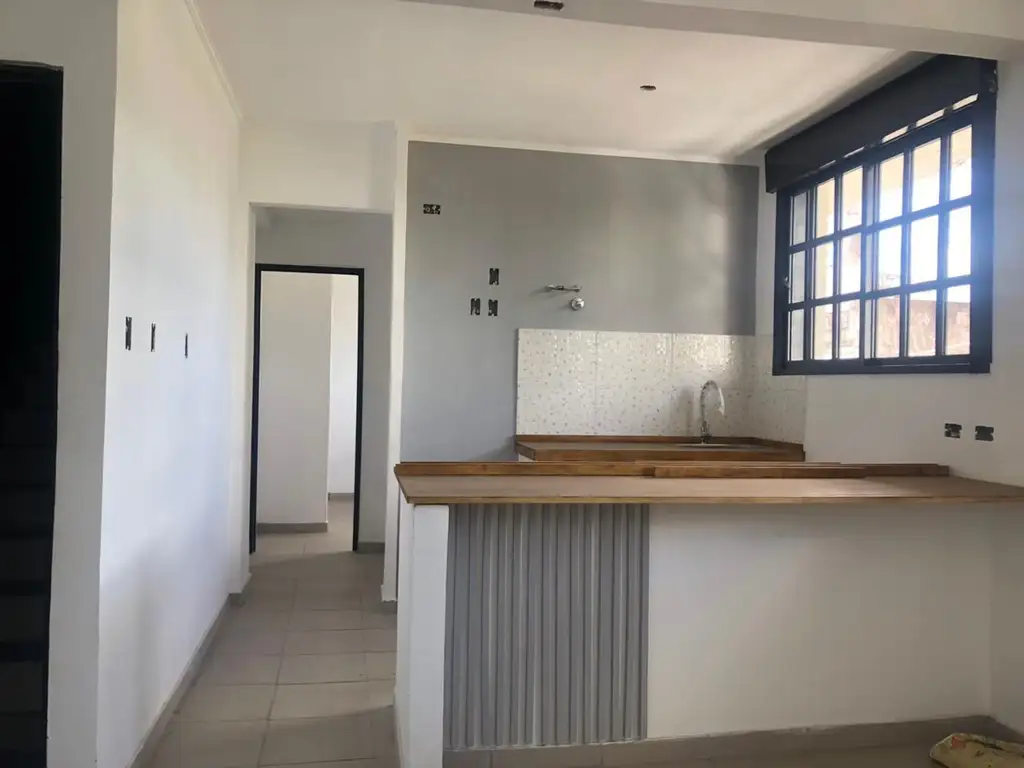 VENTA DE DEPARTAMENTO 2 AMBIENTES EN VILLA RAFFO