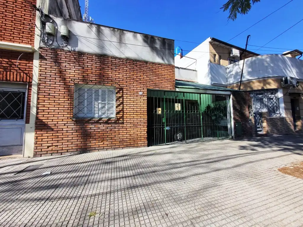 Venta Casa 4 amb a Refaccionar en Villa Devoto