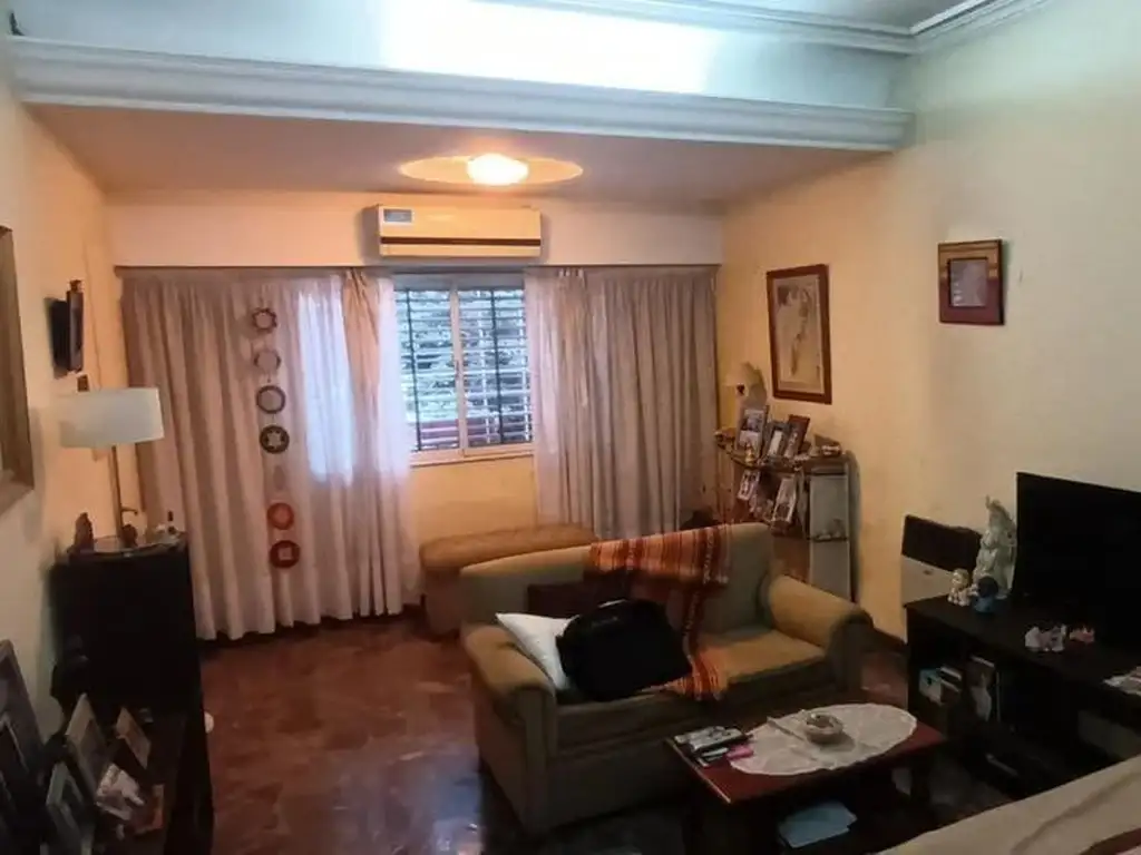 Venta Casa en Lote propio 6 ambientes, escucho ofertas!