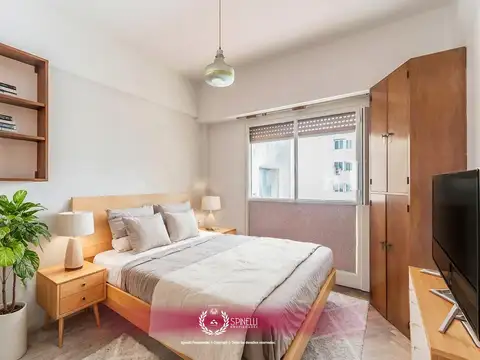 Venta departamento 2 ambientes 38M² con balcón al frente en San Juan y Boedo con orientación Norte